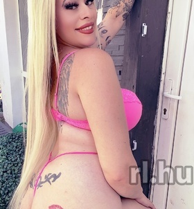 Lara Szeged escort Mädchen