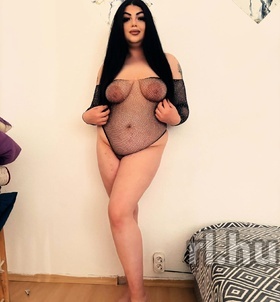 Lara Tatabánya escort Mädchen