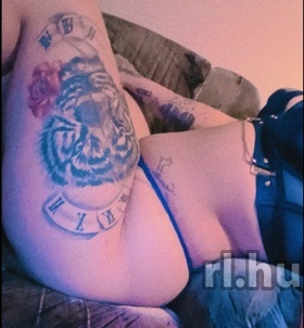 Mosonmagyar�v�r, Lara 06307359281