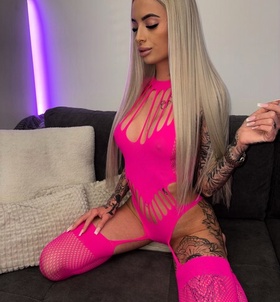 Lara (25+ éves) - Telefon: +36 70 / 618-3169 - Budapest, IX