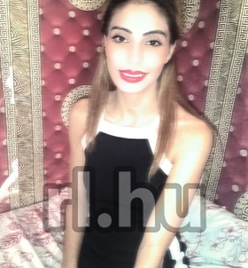 Laura19 (19 éves) - Telefon: +36 20 / 933-8552 - Nyíregyháza