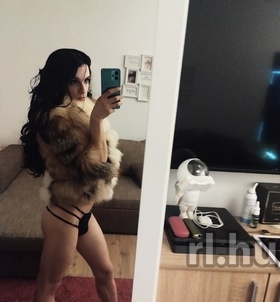 Budapest, Laura 06202014706