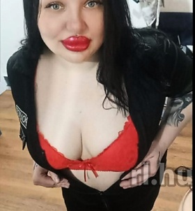 Laura (33 éves) - Telefon: +36 20 / 516-4156 - Budapest, VIII