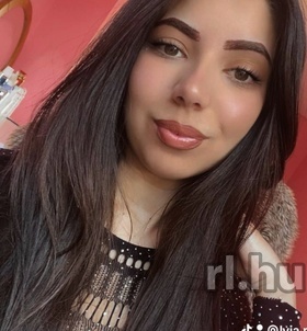 Laura (19 éves, Nő) - Telefon: +36 30 / 089-0243 - Hosszúpályi, szexpartner