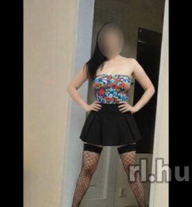 Laura (20 éves) - Telefon: +36 30 / 135-8340 - Pécs