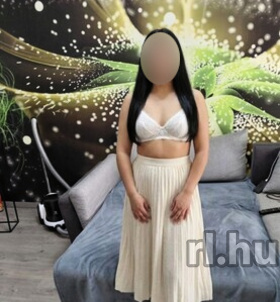 Laura (20 éves) - Telefon: +36 30 / 135-8340 - Kecskemét