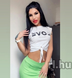 Laura (25+ éves) - Telefon: +36 30 / 209-5606 - Szeged