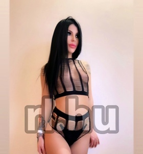 Szeged, Laura 06302095606