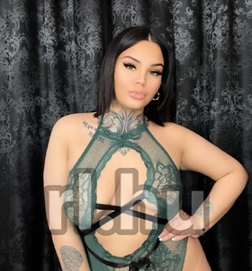 Laura (20+ éves) - Telefon: +36 30 / 607-7054 - Budapest, VII