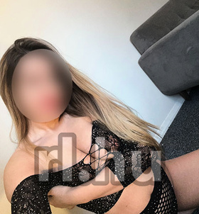 Laura (20+ éves) - Telefon: +36 30 / 789-3046 - Szeged