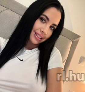 Laura (20+ éves) - Telefon: +36 70 / 153-3839 - Szombathely
