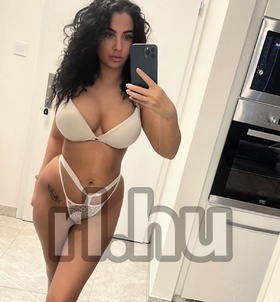 Laura (22+ éves) - Telefon: +36 70 / 153-3839 - Szeged