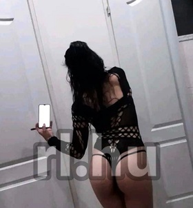 Laura (40 éves) - Telefon: +36 70 / 207-8544 - Tatabánya