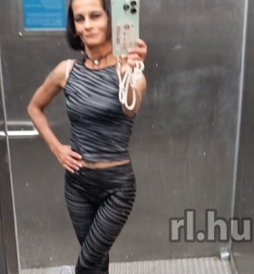 Laura (35+ éves) - Telefon: +36 70 / 289-6638 - Budapest, XVII