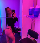 Laura (18+ éves, Nő) - Telefon: +36 70 / 386-1002 - Budapest, VI., szexpartner