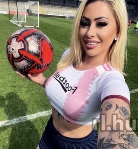 Lea Szeged escort Mädchen