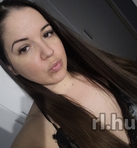 Lea Gyöngyös Erotische Massage Mädchen