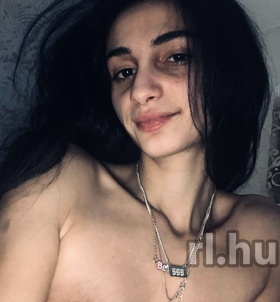 Lejla (18 éves) - Telefon: +36 20 / 457-1420 - Budapest, XV