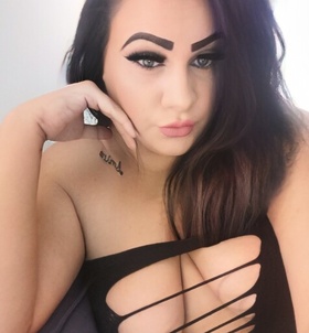 Léna (29 éves) - Telefon: +36 70 / 170-5302 - Békéscsaba