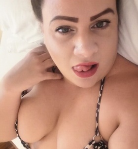 Léna (29 éves) - Telefon: +36 70 / 170-5302 - Békéscsaba