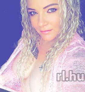 Léni Dunaújváros escort Mädchen