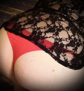 Letícia (39+ éves, Nő) - Telefon: +36 70 / 354-5151 - Budapest, XIX. Báthory utca kózelében, szexpartner