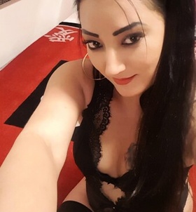 Letty (25 éves) - Telefon: +36 30 / 271-0902 - Táborfalva