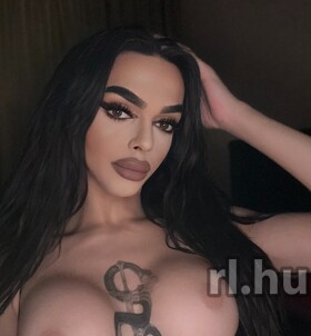 Lexaa Budapest escort Mädchen