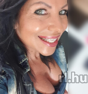 Lexi Budapest domina lányok