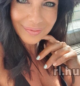 Lexi Budapest Dominatrix Mädchen
