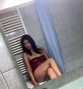 Lia (24+ éves) - Telefon: +36 30 / 359-6405 - Miskolc