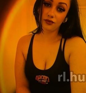 P�cs, Lia 06701502566