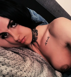 Liaaa (20 éves) - Telefon: +36 70 / 597-7452 - Dunaújváros