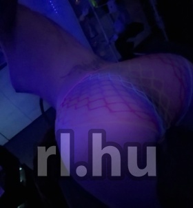 Liaaa (20 éves) - Telefon: +36 70 / 597-7452 - Dunaújváros