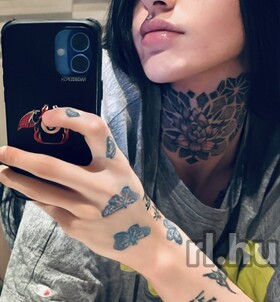 LiaDivine (20+ éves) - Telefon: +36 70 / 597-7452 - Dunaújváros