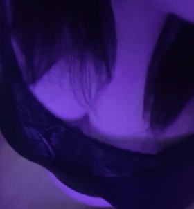 Lili (27 éves, Nő) - Telefon: +36 70 / 537-7307 - Budapest, IV. Újpest-Központtól nem messze, Óceán-árok utca közelében , szexpartner