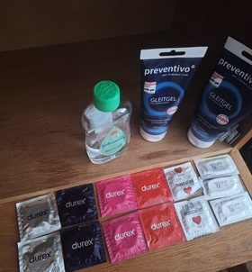 Lili (27 éves) - Telefon: +36 70 / 537-7307 - Budapest, IV