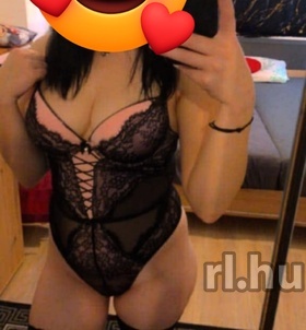 Lili (29 éves) - Telefon: +36 70 / 629-9729 - Budapest, VII