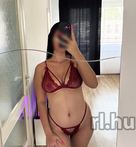 Lili (18 éves, Nő) - Telefon: +36 70 / 947-3239 - Budapest, III., szexpartner