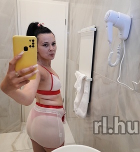 Feh�rgyarmat, Lili�na 06202760035