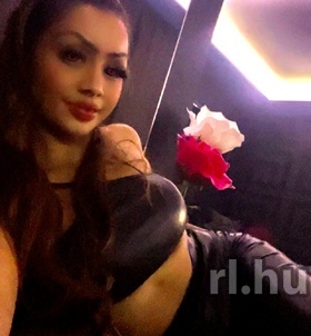 Lilienn Budapest escort Mädchen