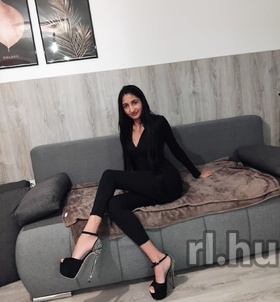 Lilly22 (20+ éves) - Telefon: +36 20 / 415-2618 - Pécs
