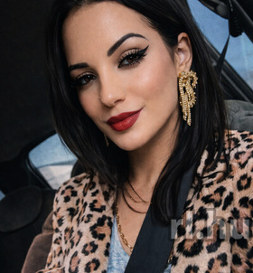 Linda Cegléd escort Mädchen