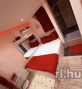 Budapest, Linda 06209957188