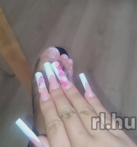 B�k�scsaba, Linett 06307036048