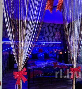 Lingam-Masszazs-Dzsenifer (30+ éves) - Telefon: +36 70 / 395-4348 - Székesfehérvár