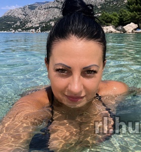 Budapest, L�via 06305345285