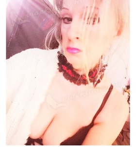 Liza (65 éves) - Telefon: +36 30 / 397-8257 - Veszprém