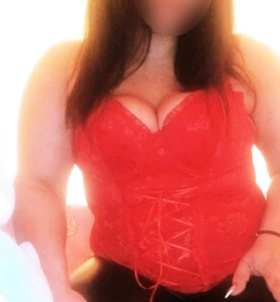 Budapest, Lizababa 06305760566