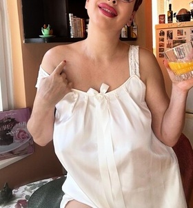 LizaPinelli (41 éves) - Telefon: +36 20 / 994-2769 - Budapest, II